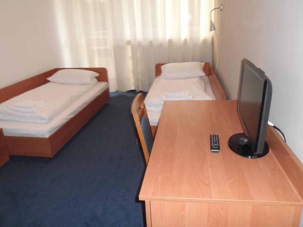 Hôtel Irss Osrodek Szkoleniowy à Białobrzegi Extérieur photo